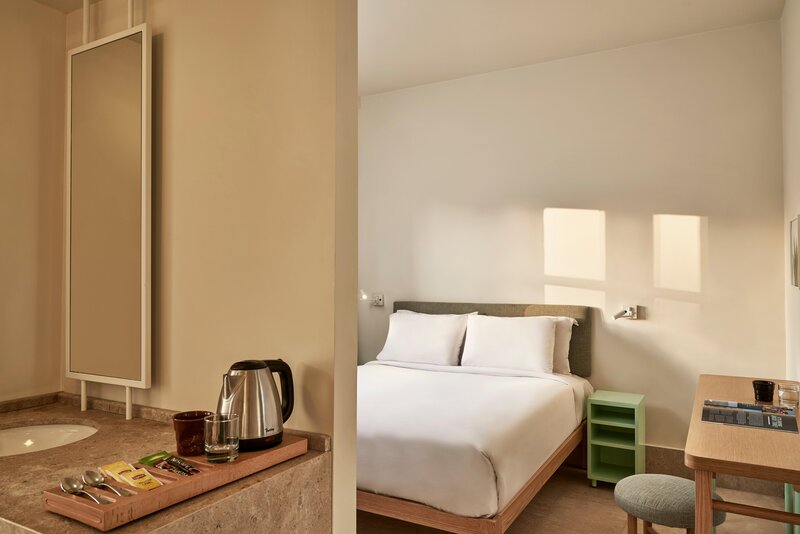 Marina Room 3
