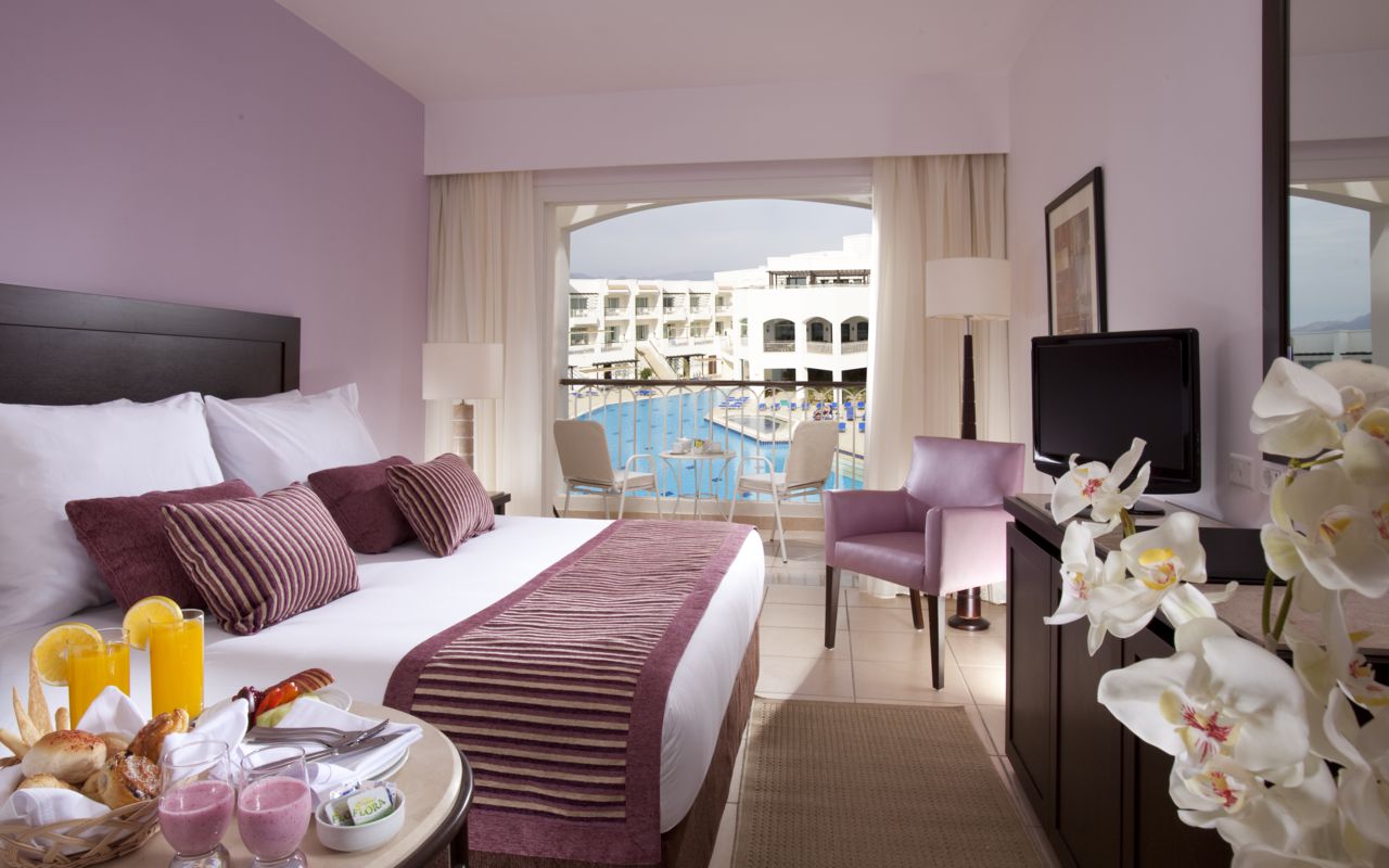Superior Pool View Room 1