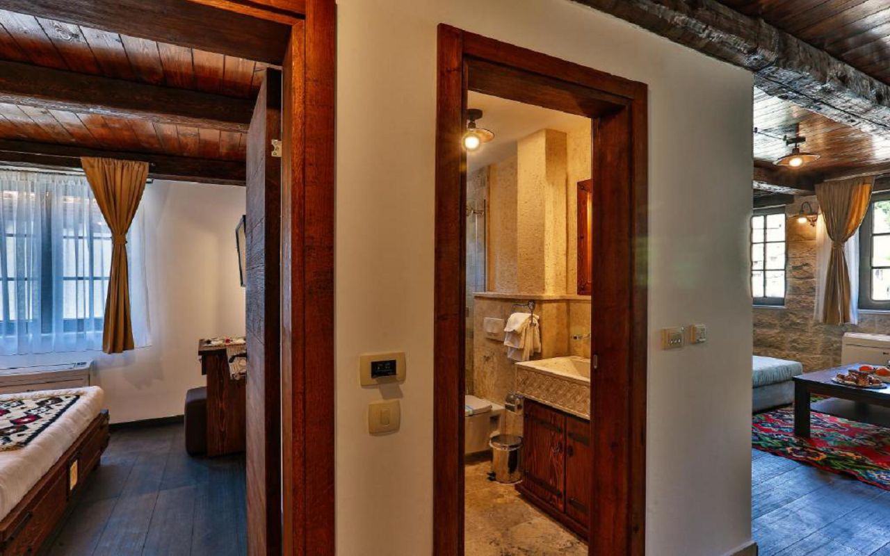 Apartment 3