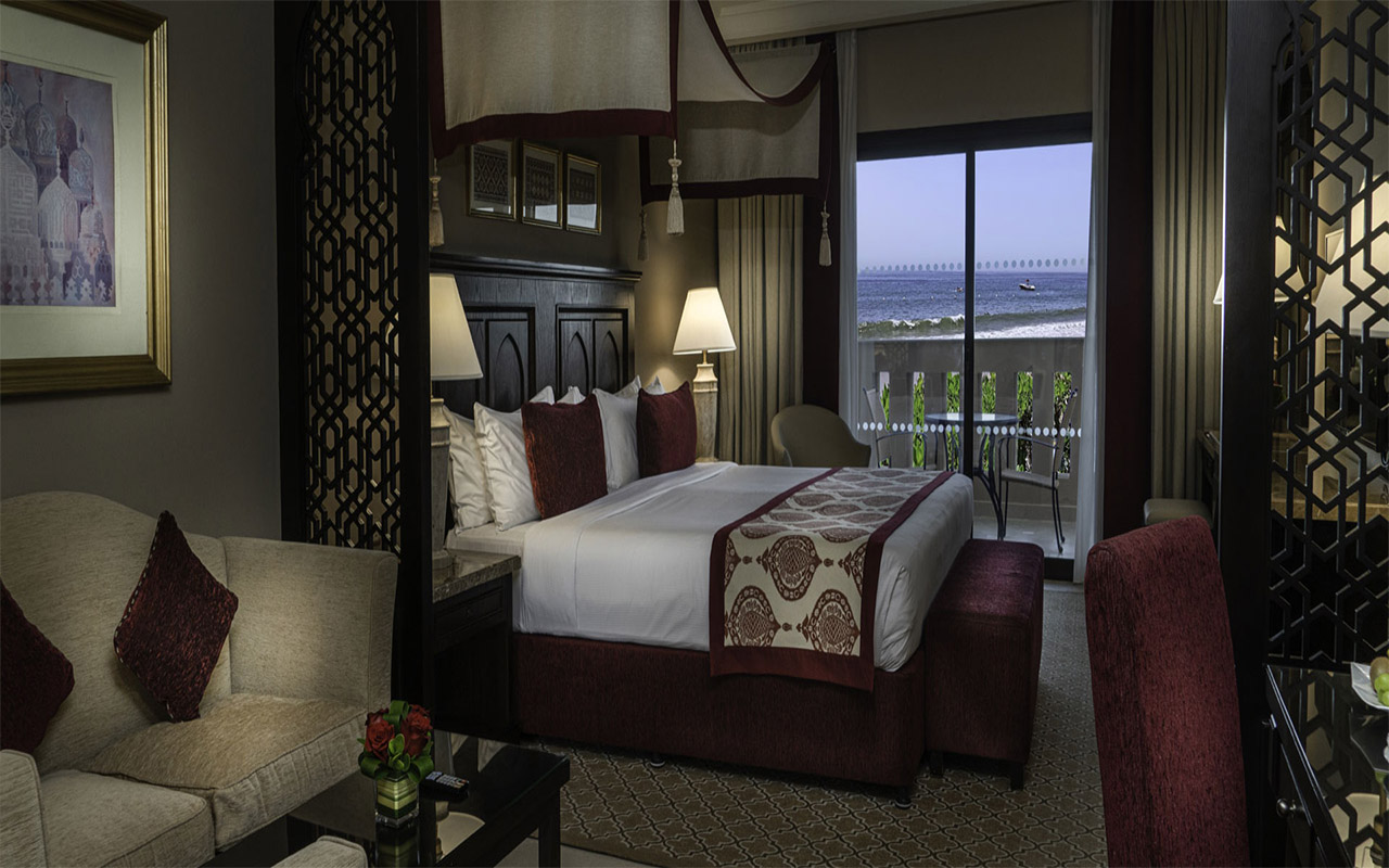 Al Dana Junior Suite Queen Bed 2