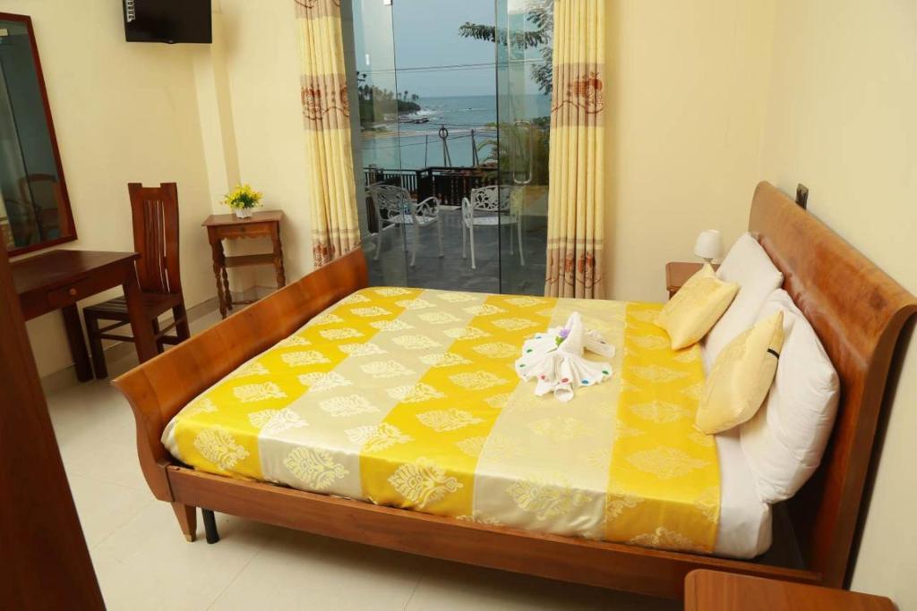 Deluxe Room 2