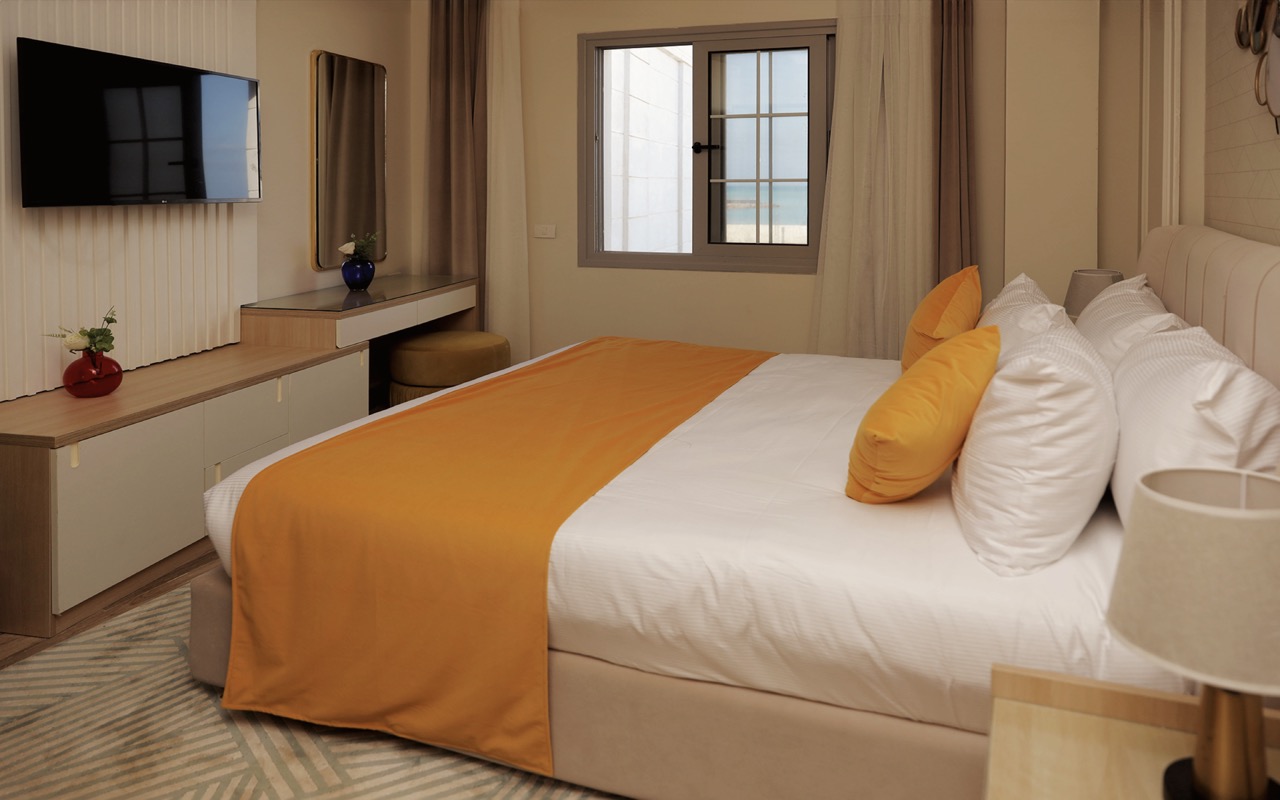 Elegance Chalet Sea Front 2