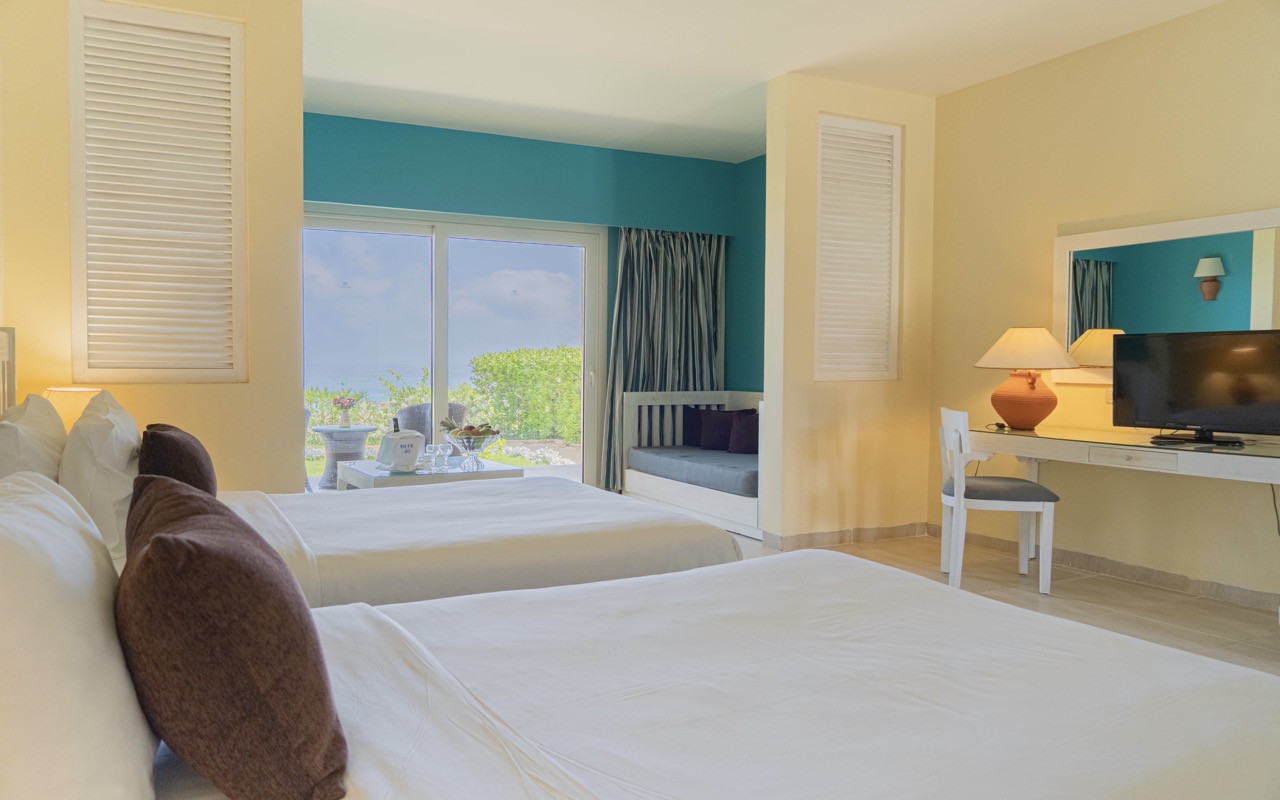 Superior Sea View 2