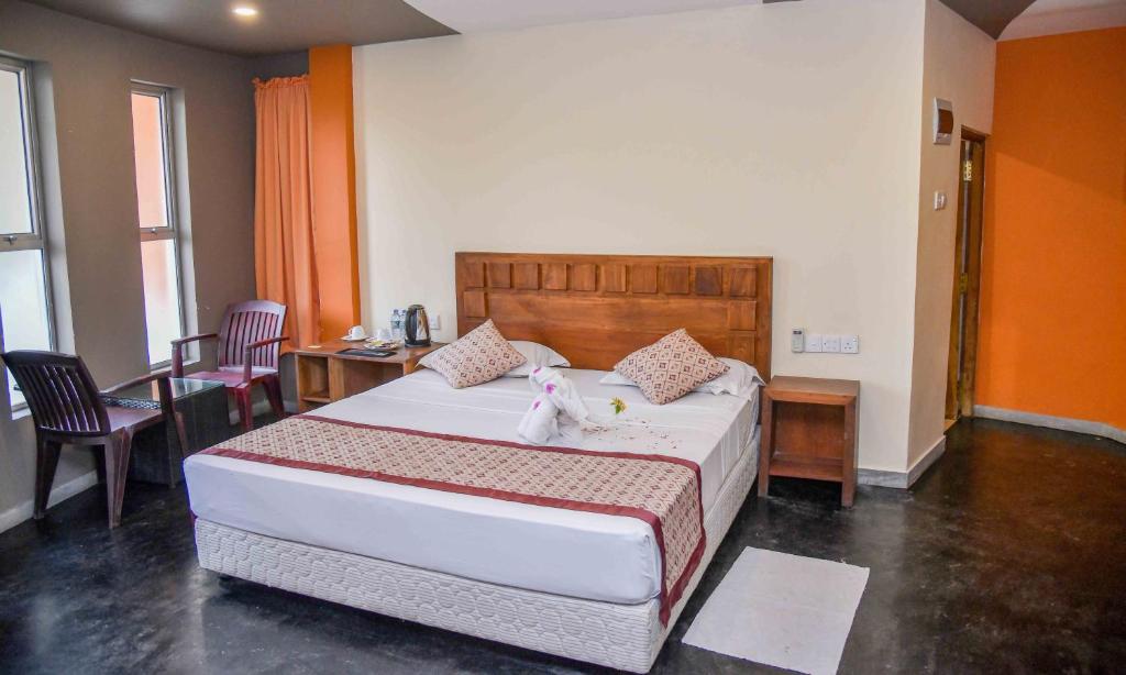 Deluxe Room 3