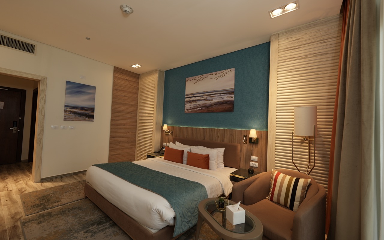 Deluxe Room Sea View 3