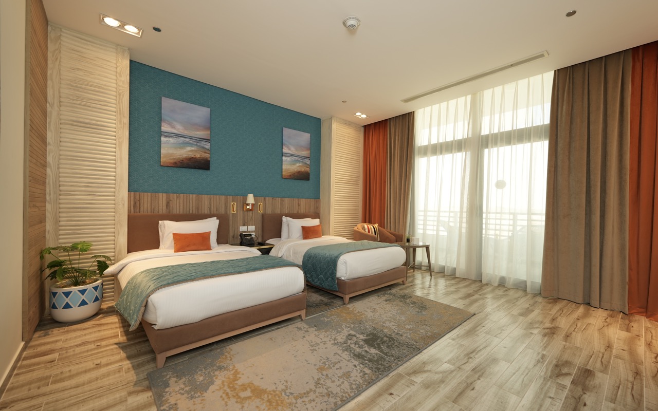 Deluxe Room Lake View 4