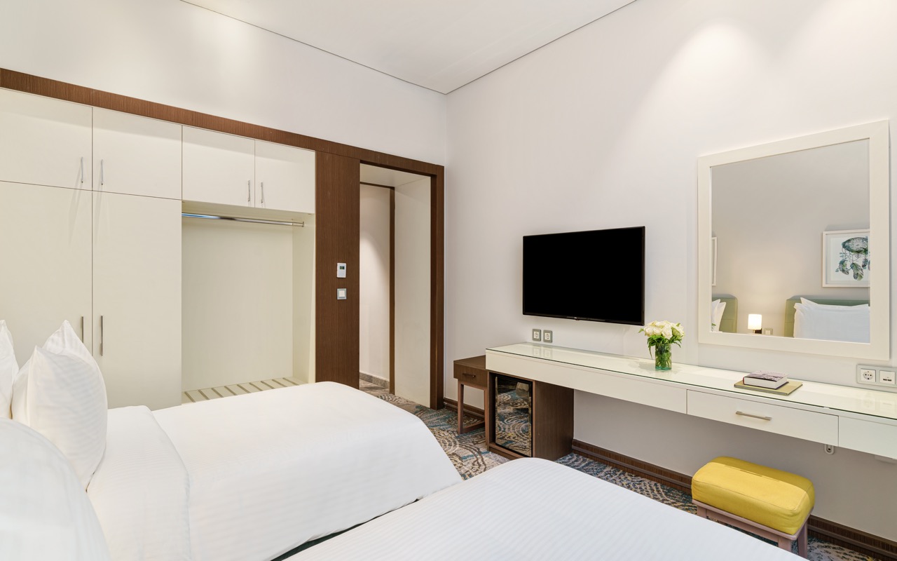 Club Superior Room 3