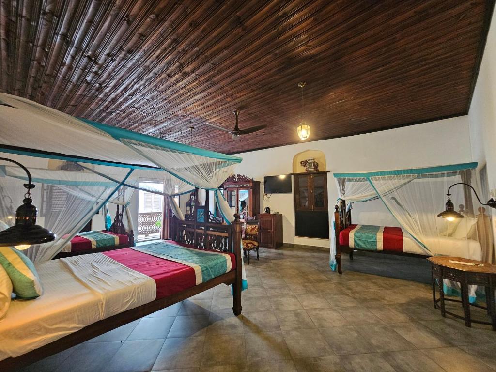 Standard Triple Room 2