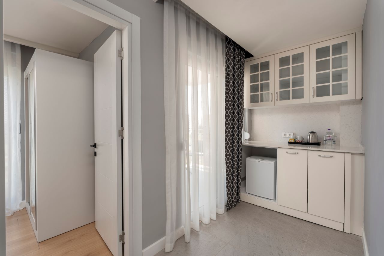 Family Suite 4