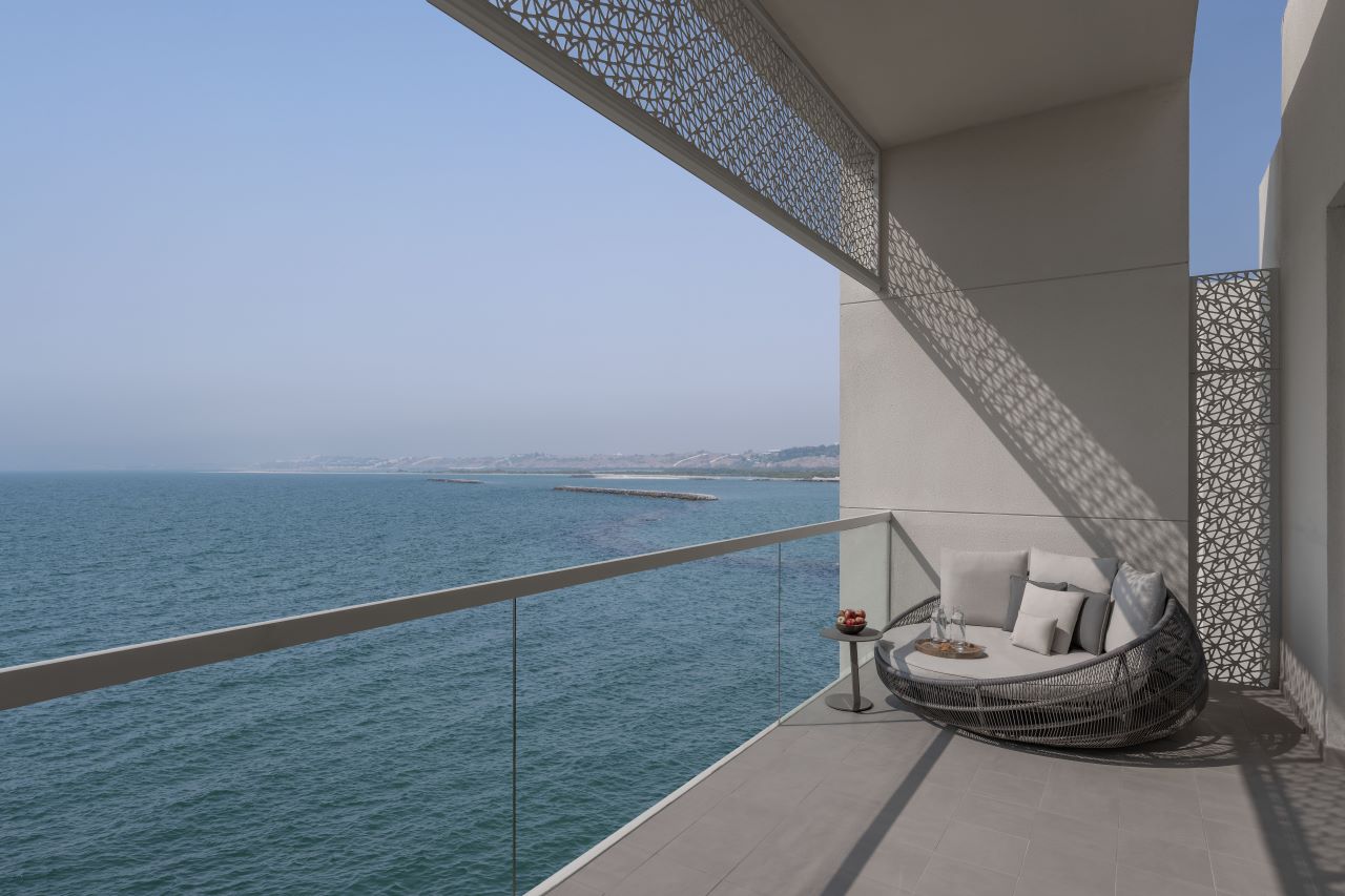Infinity Ocean View Room King 2