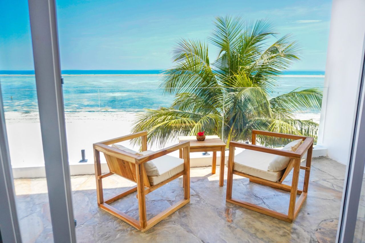 Beach Front Room 3