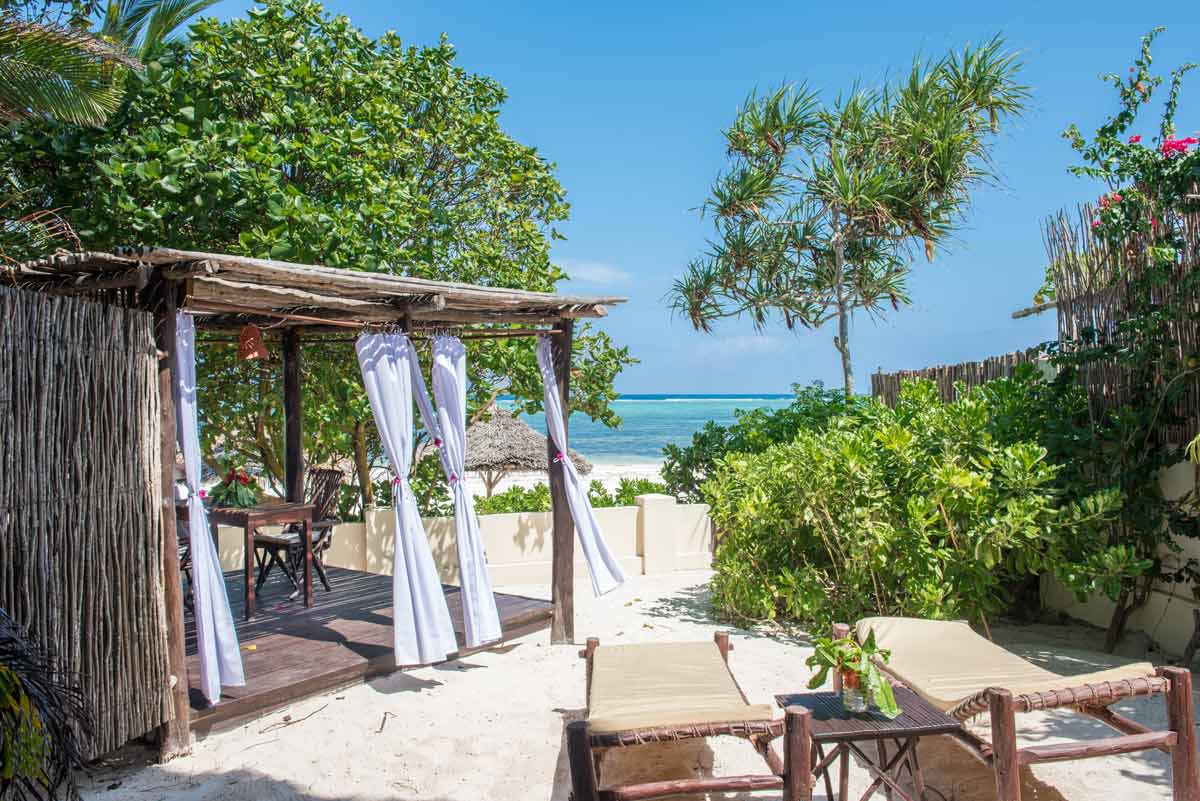 Honeymoon Suite- Ocean With A Plunge Pool 2