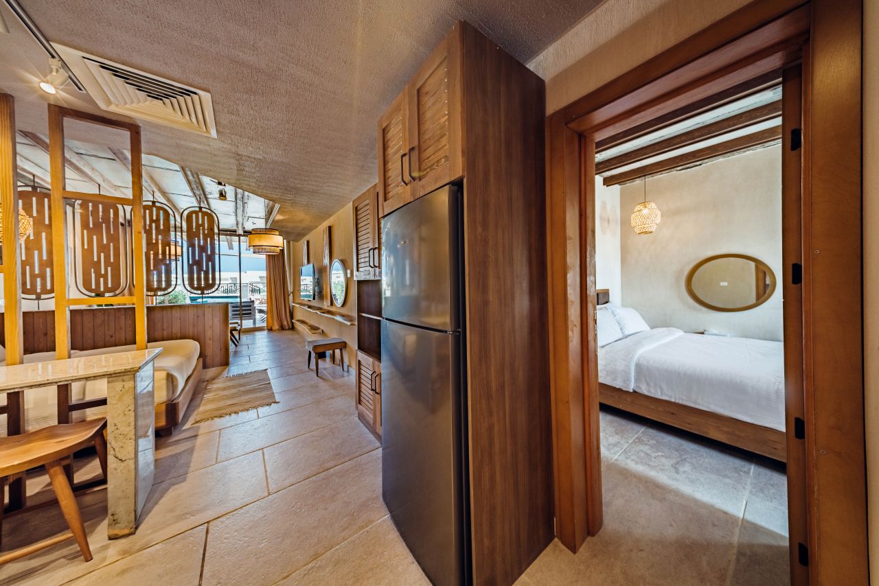 Deluxe Suite Two Bedrooms 3