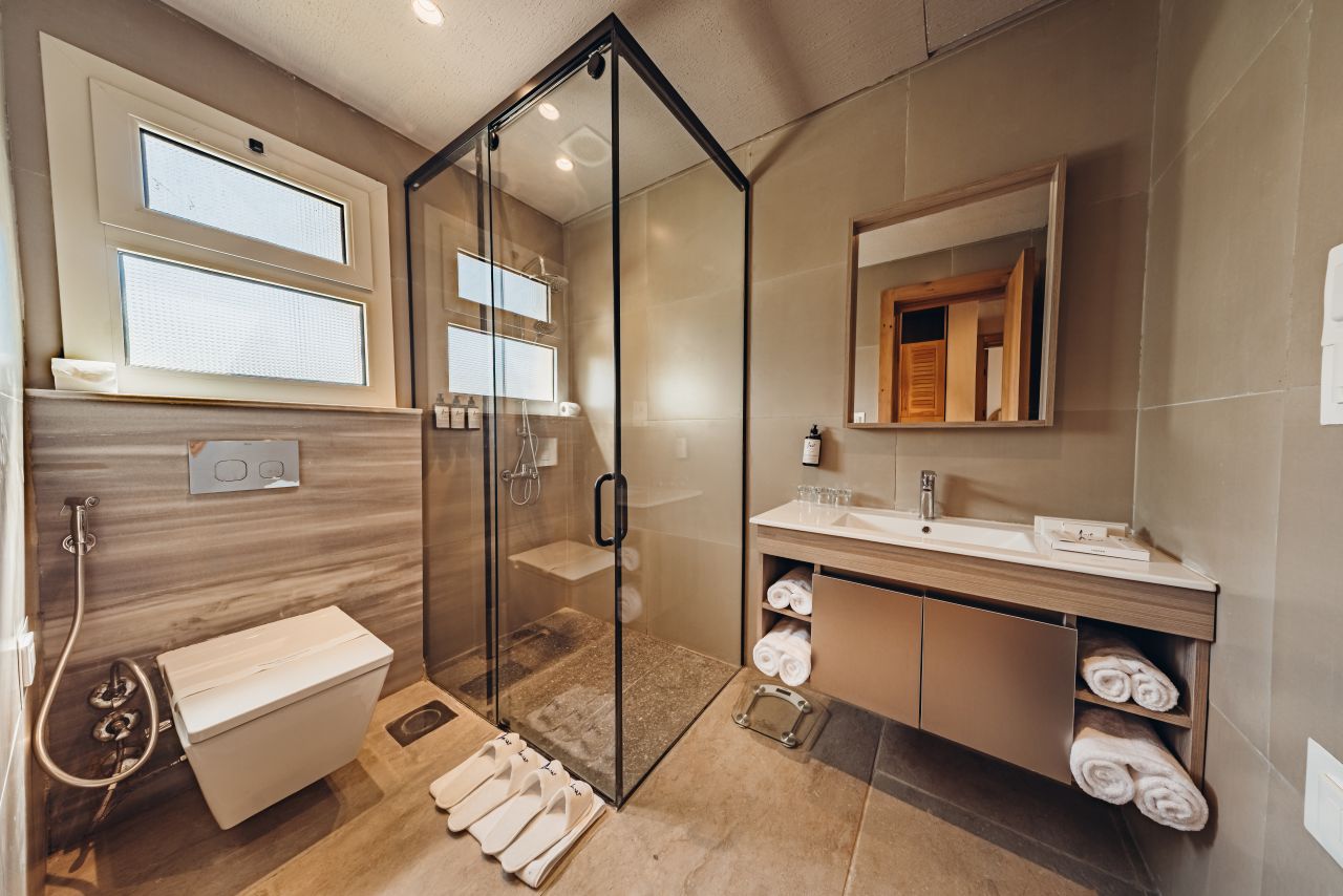 Superior Room One Bedroom 4