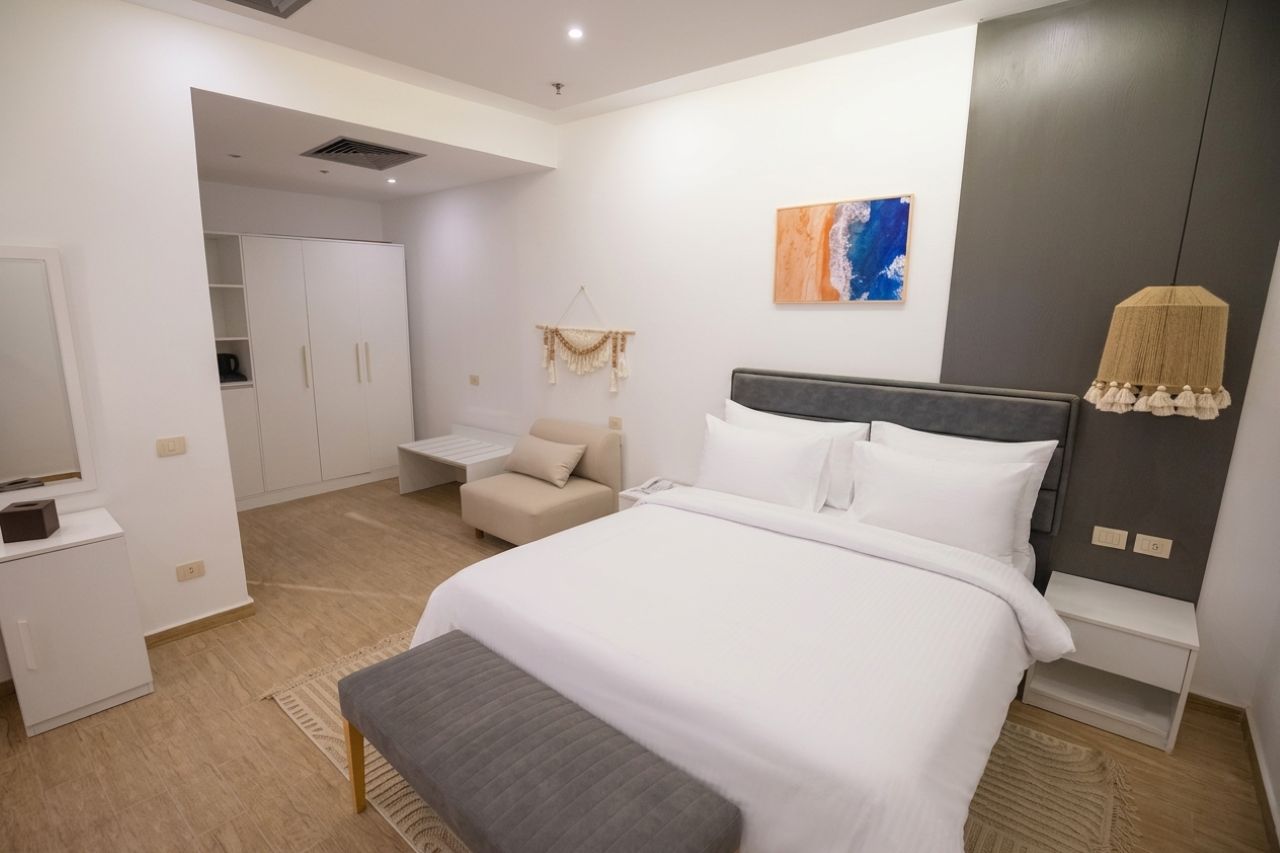 Family Suite 2 Bedroom 1