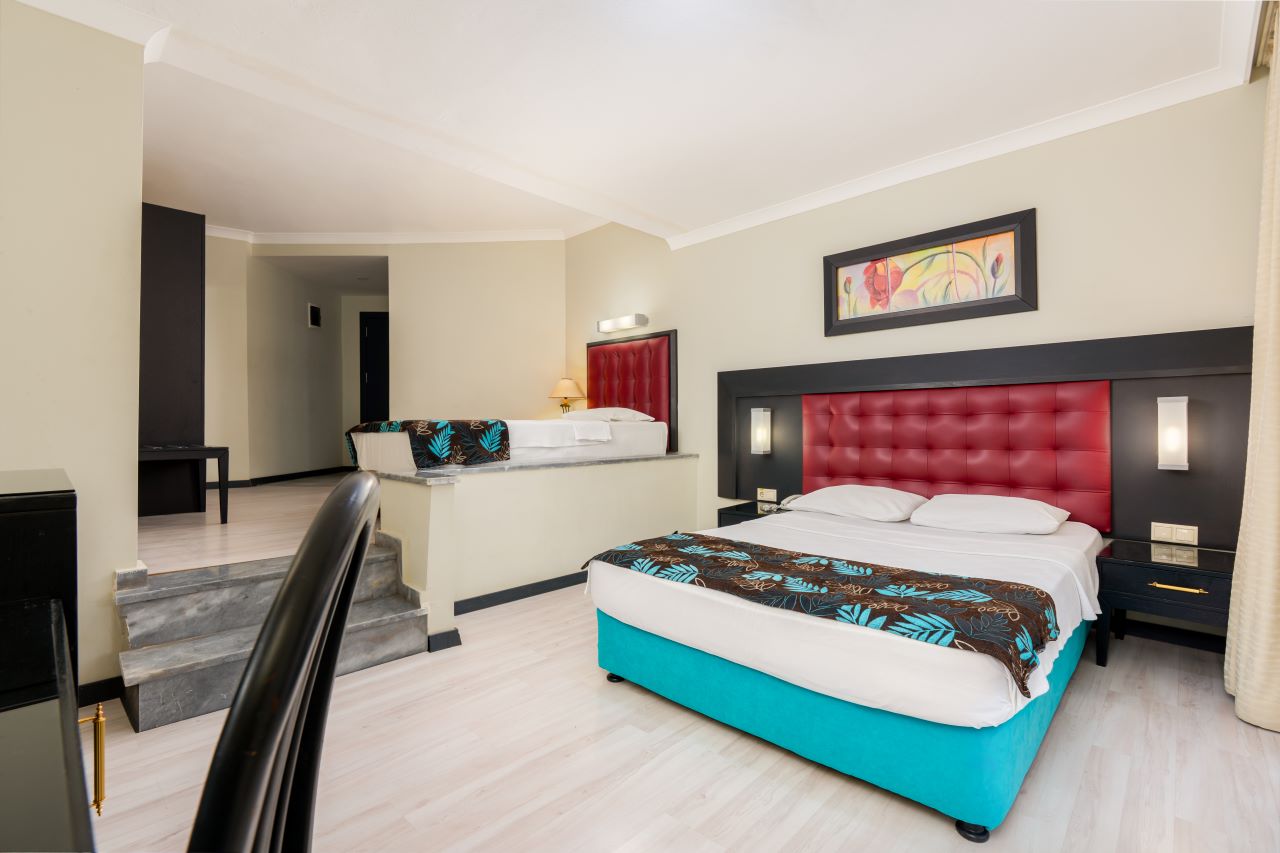 Family Suite 2