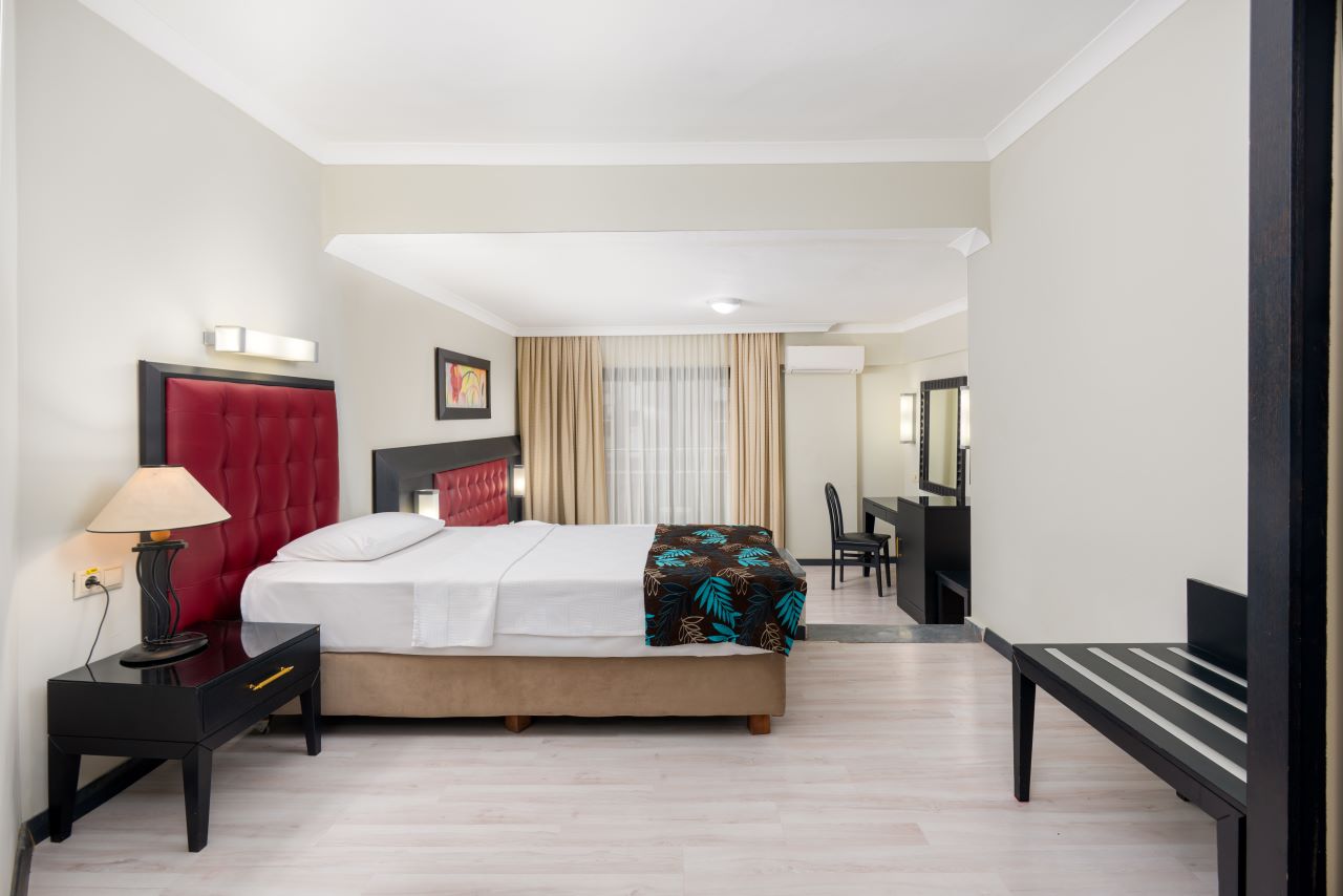 Family Suite 1