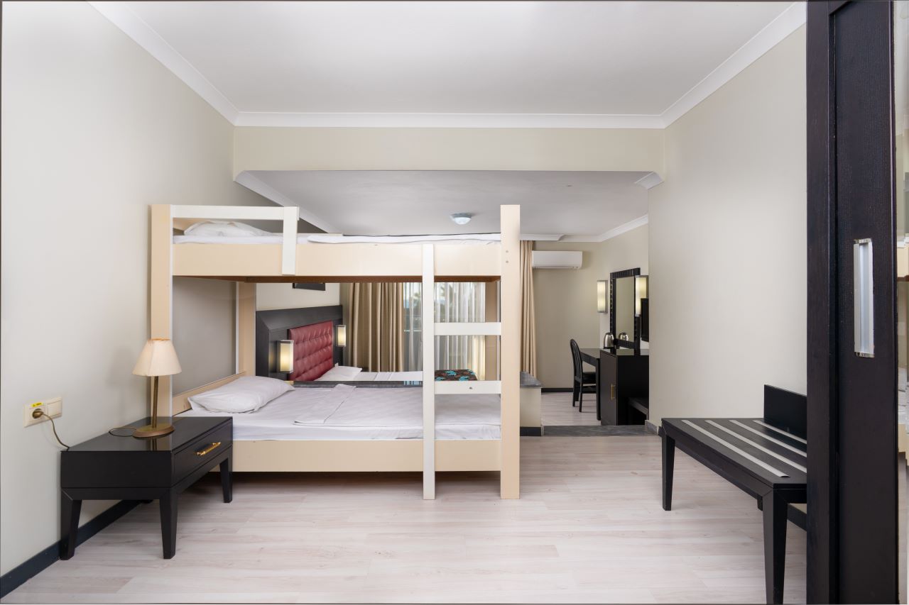 Family Suite Bunkbed 2