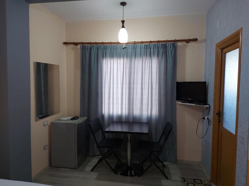 Double Room No Balcony No Kitchen 2