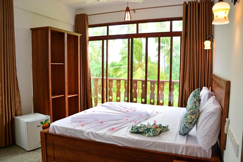 Family Suite 3 Bedrooms 2