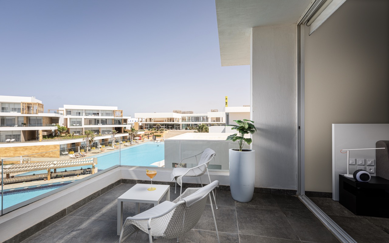 Suite G Loft STD Pool (Duplex 01 Bedroom) 2