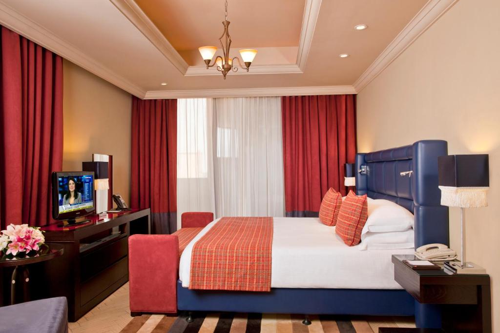 Suite City View One Bedroom 1