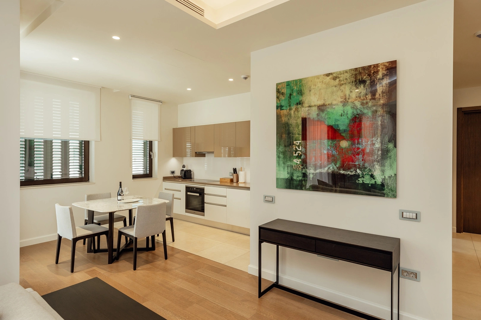 Kumbor Standard Suites 3