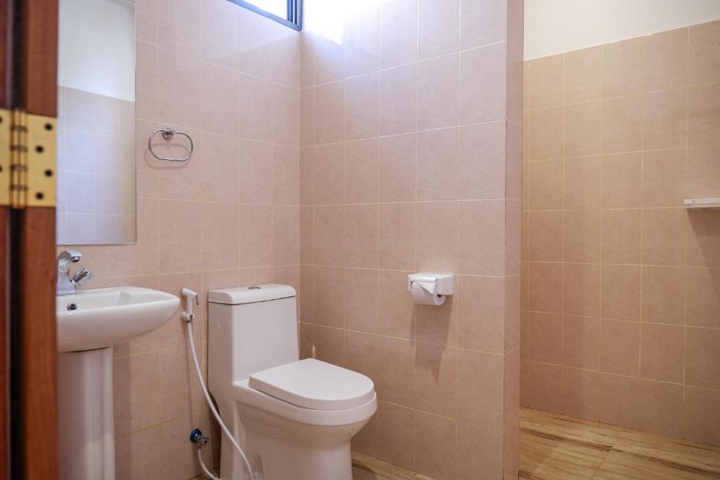 Deluxe Triple Room 2