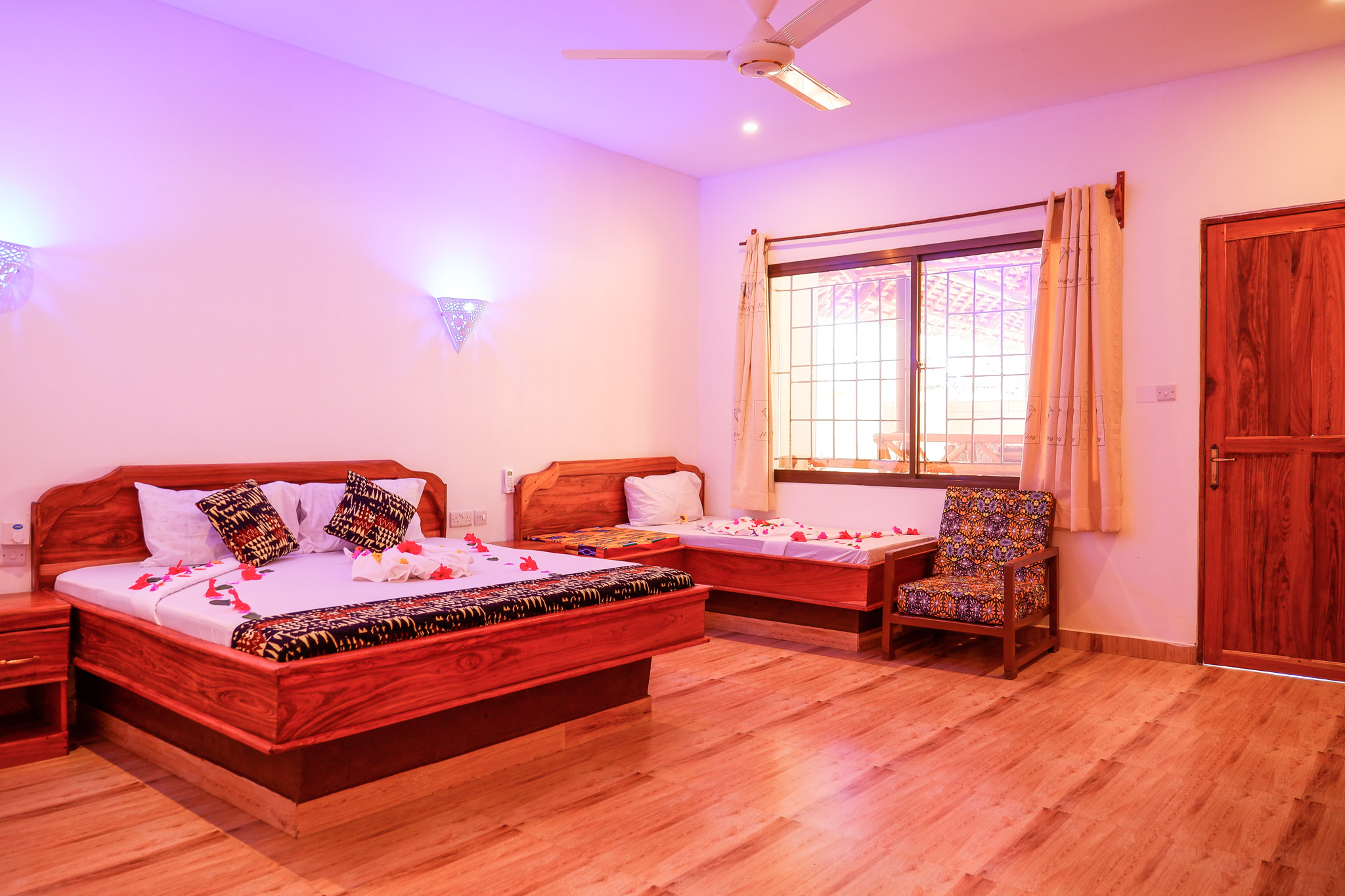 Deluxe Triple Room 1