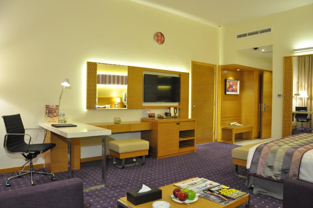 Deluxe Room 3