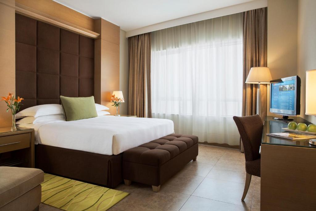 Two Bedroom Suite with Balcony 2