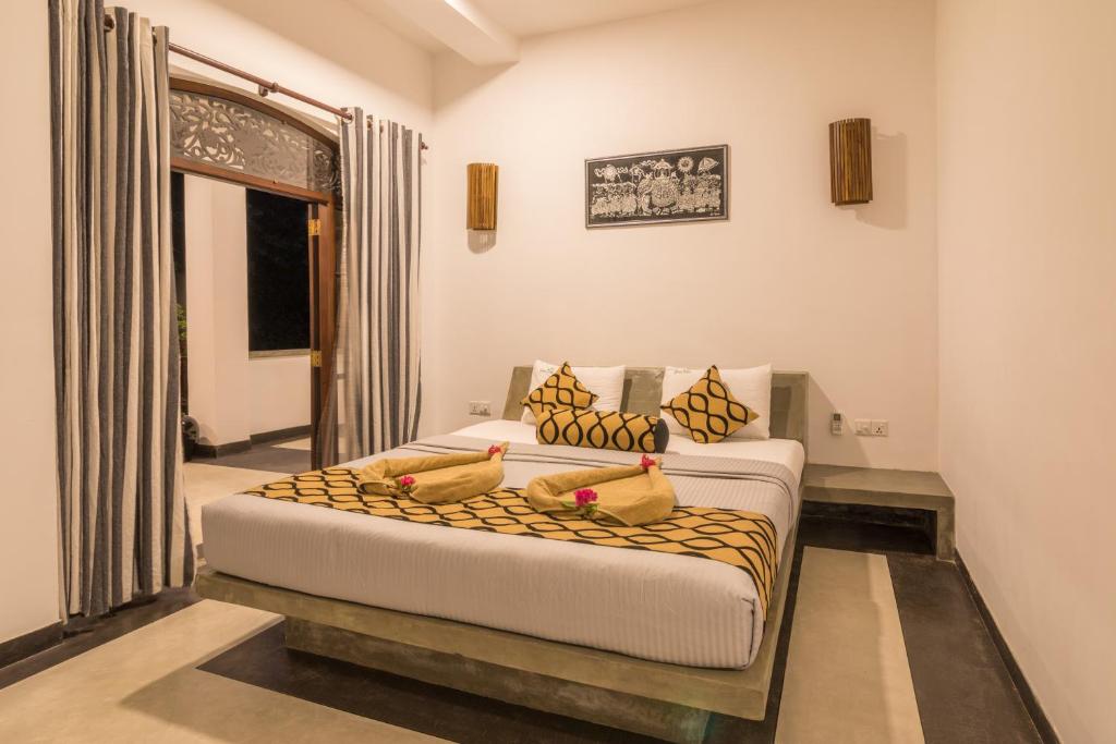 Deluxe With Balcony 3