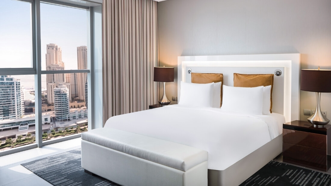 Grand King Suite with Soluna Beach Access 3