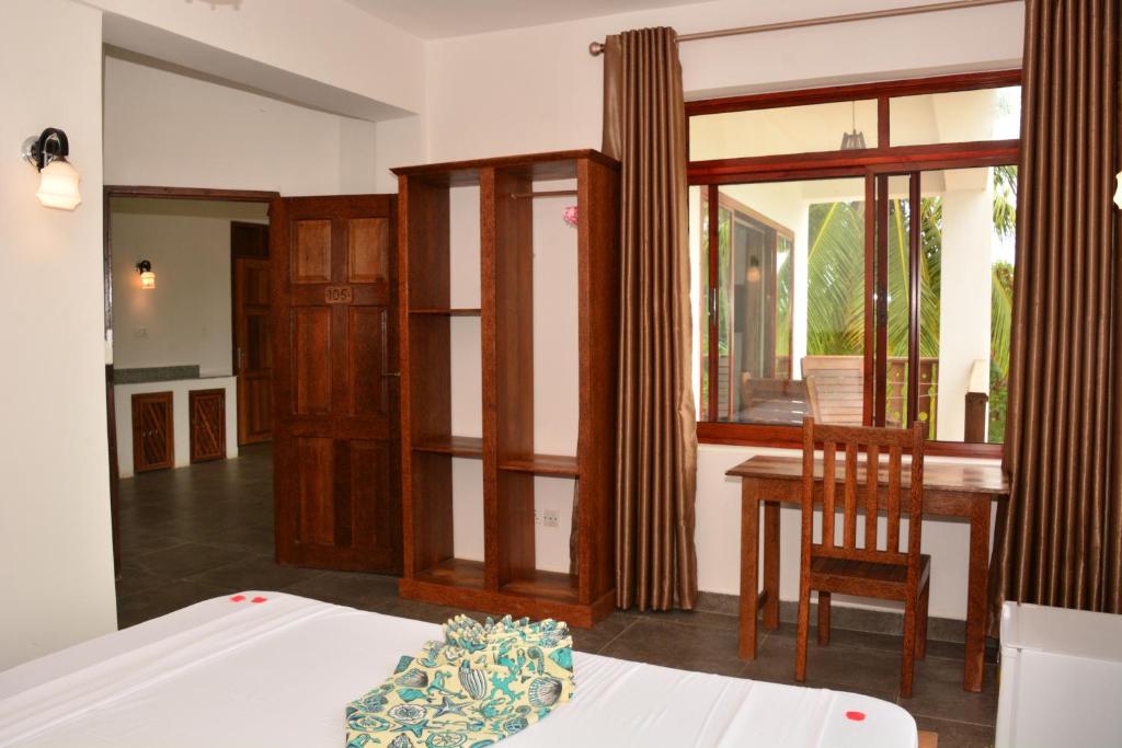 Deluxe Double Room Pool View 1
