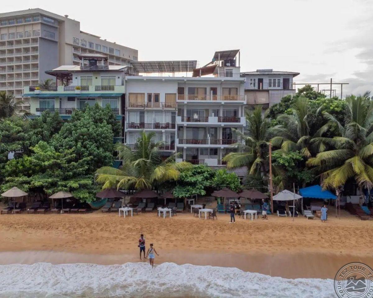 Wave Beach Resort