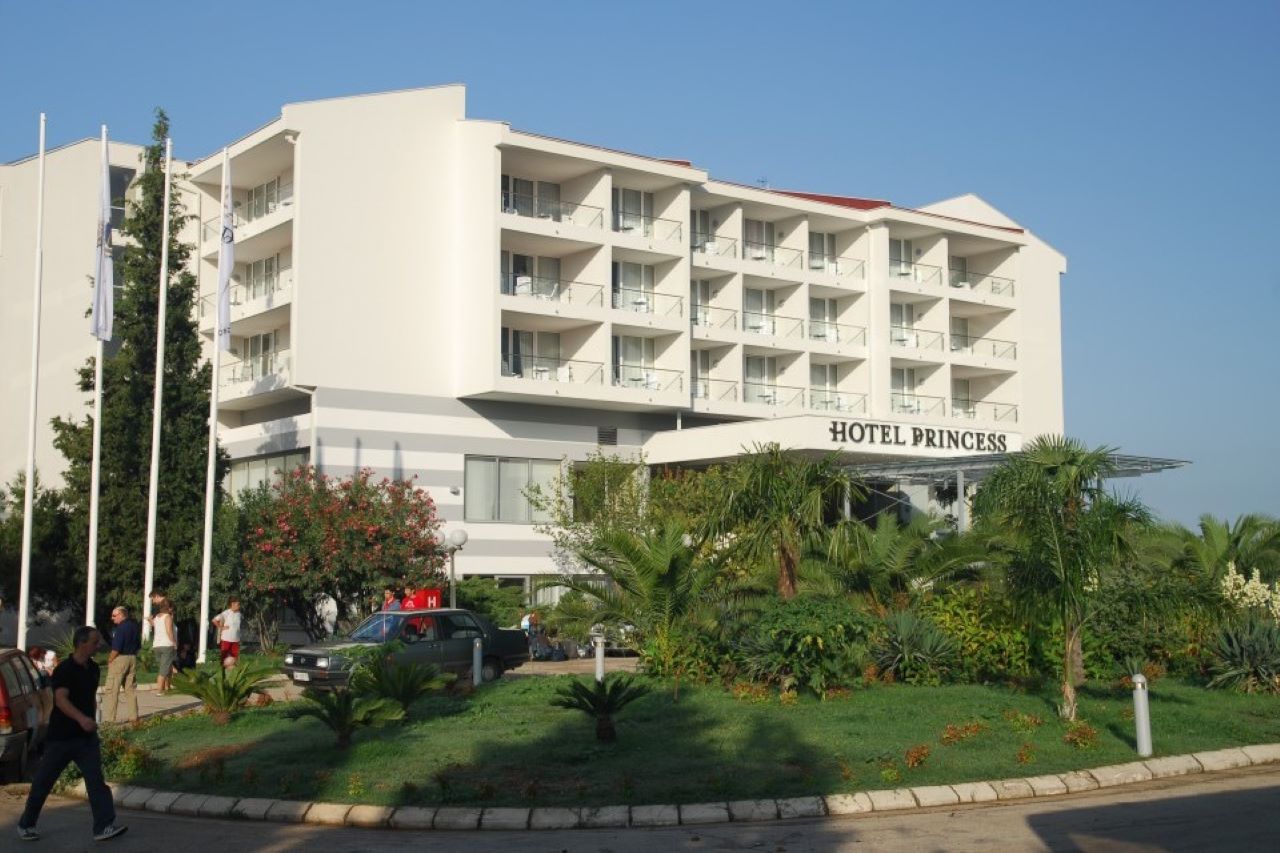 Princess Hotel 2