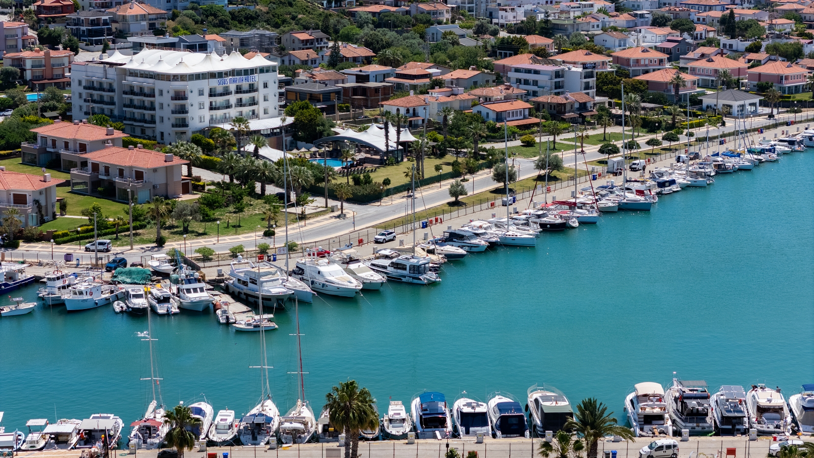 Sisus Marina Hotel 6