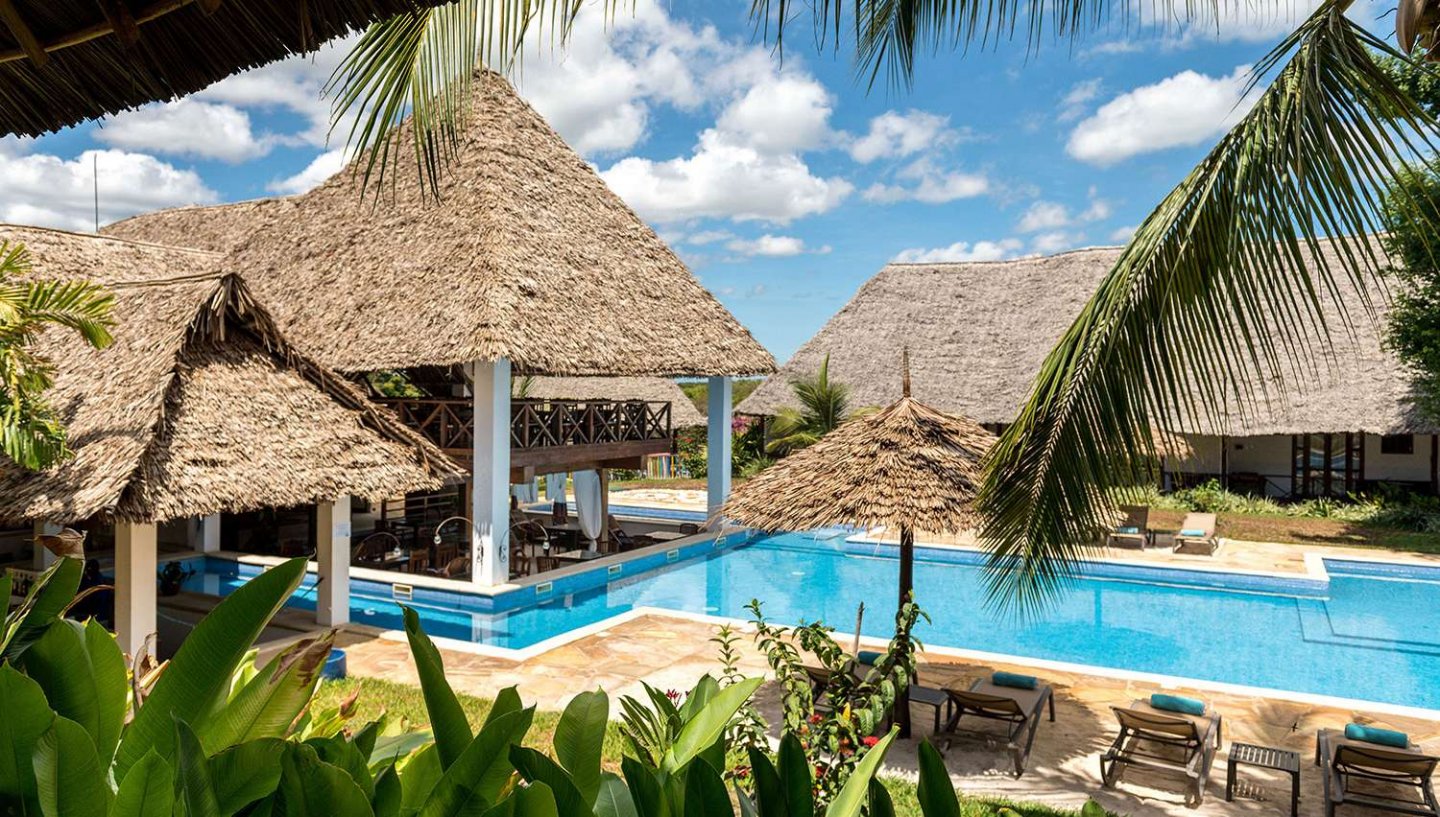 Karafuu Beach Resort & Spa 3