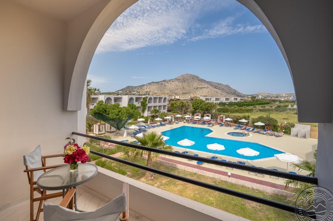 Lardos Bay Hotel 2