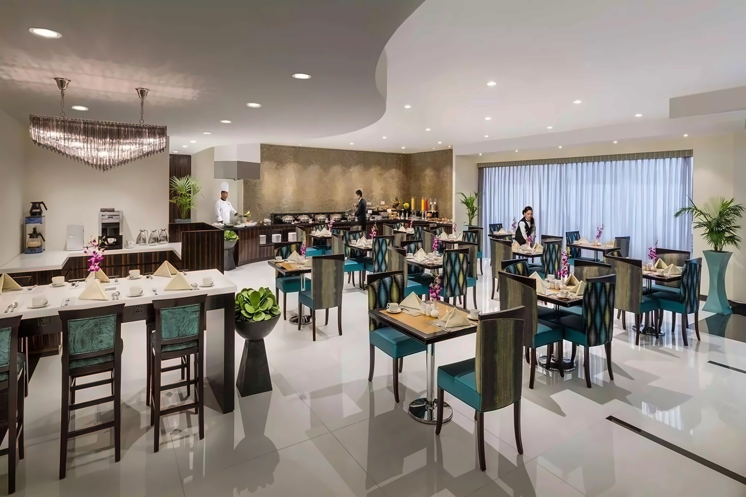 Savoy Crest Aparthotel 5
