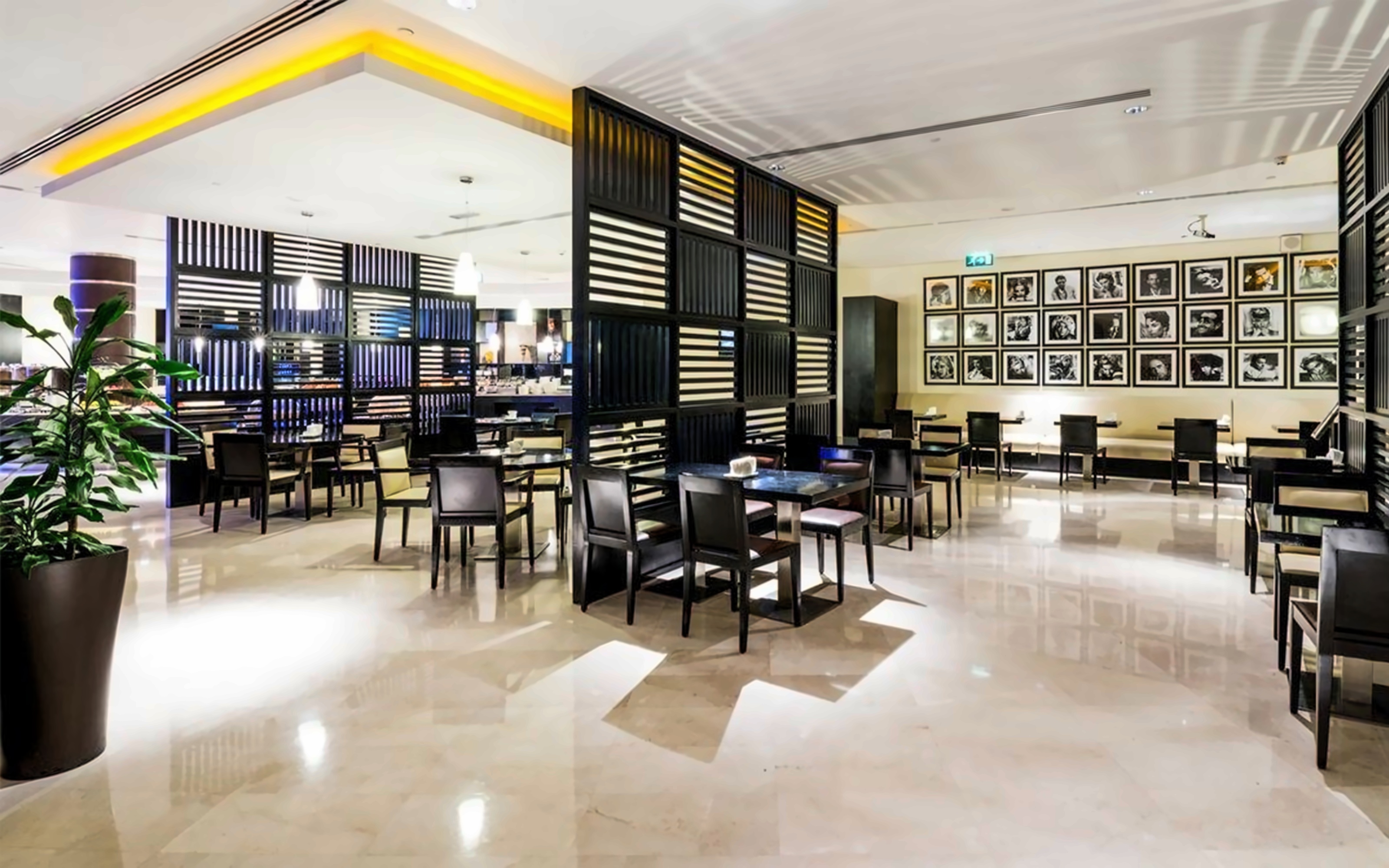 Holiday Inn Express Dubai Airport 4
