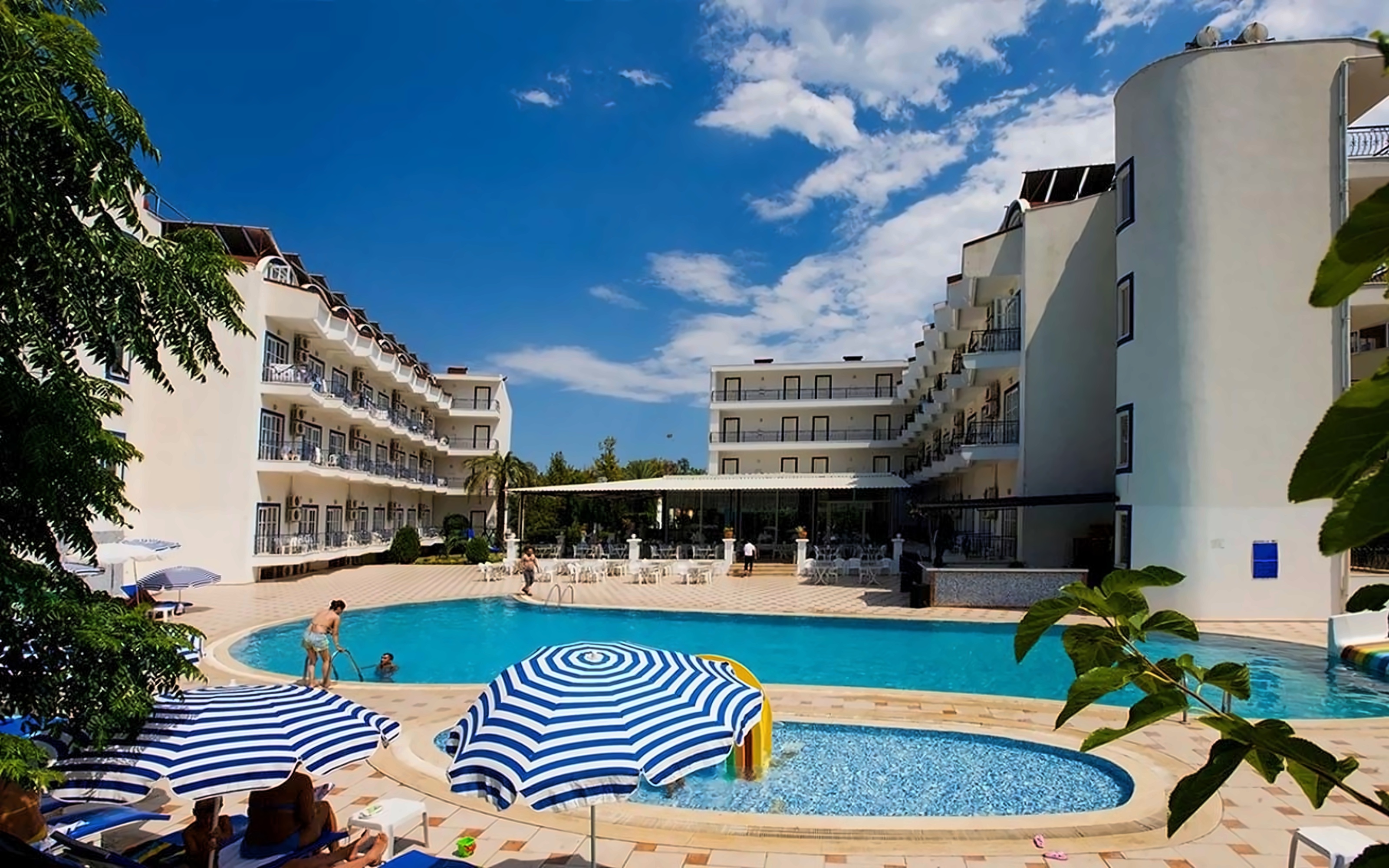 Ares Blue Hotel (EX.Larissa Blue) 5