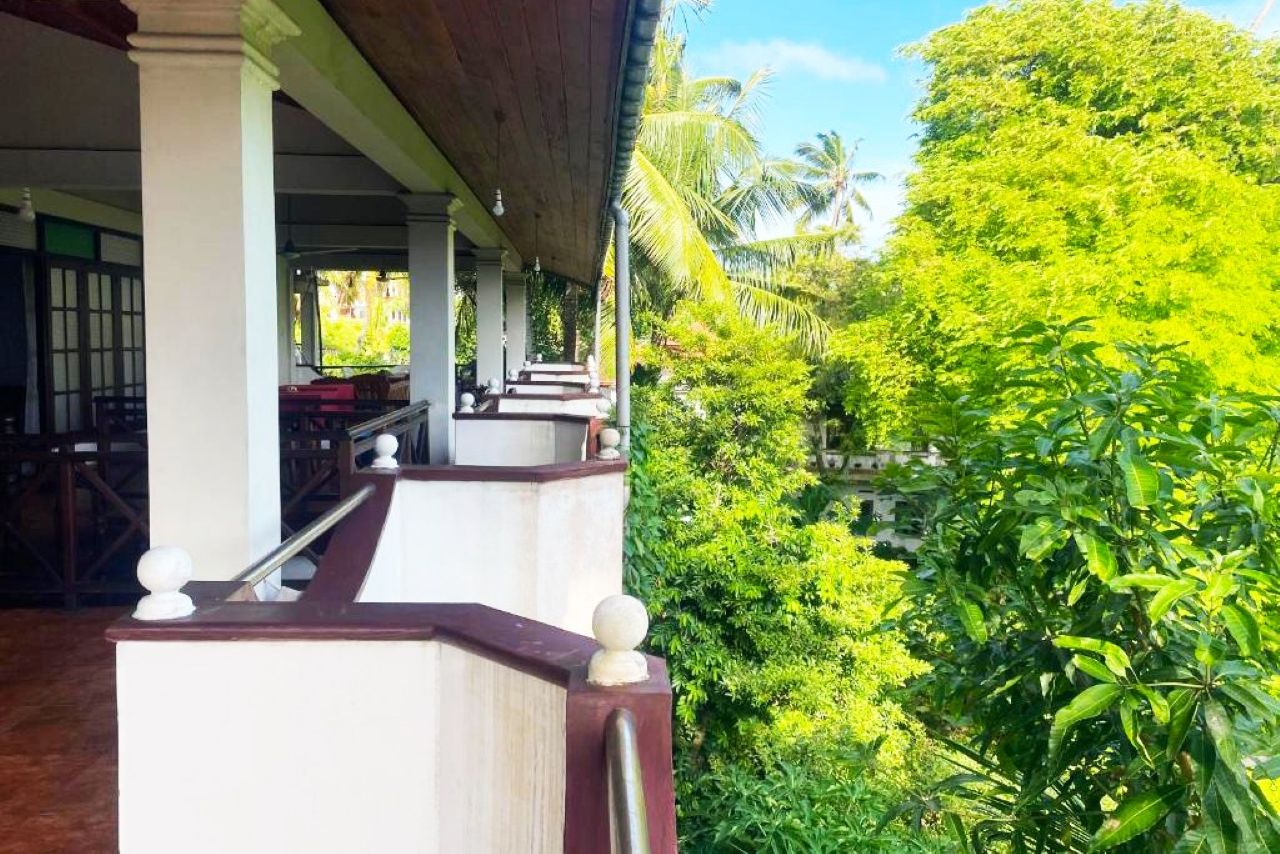 Serendipity Beach Hotel 2