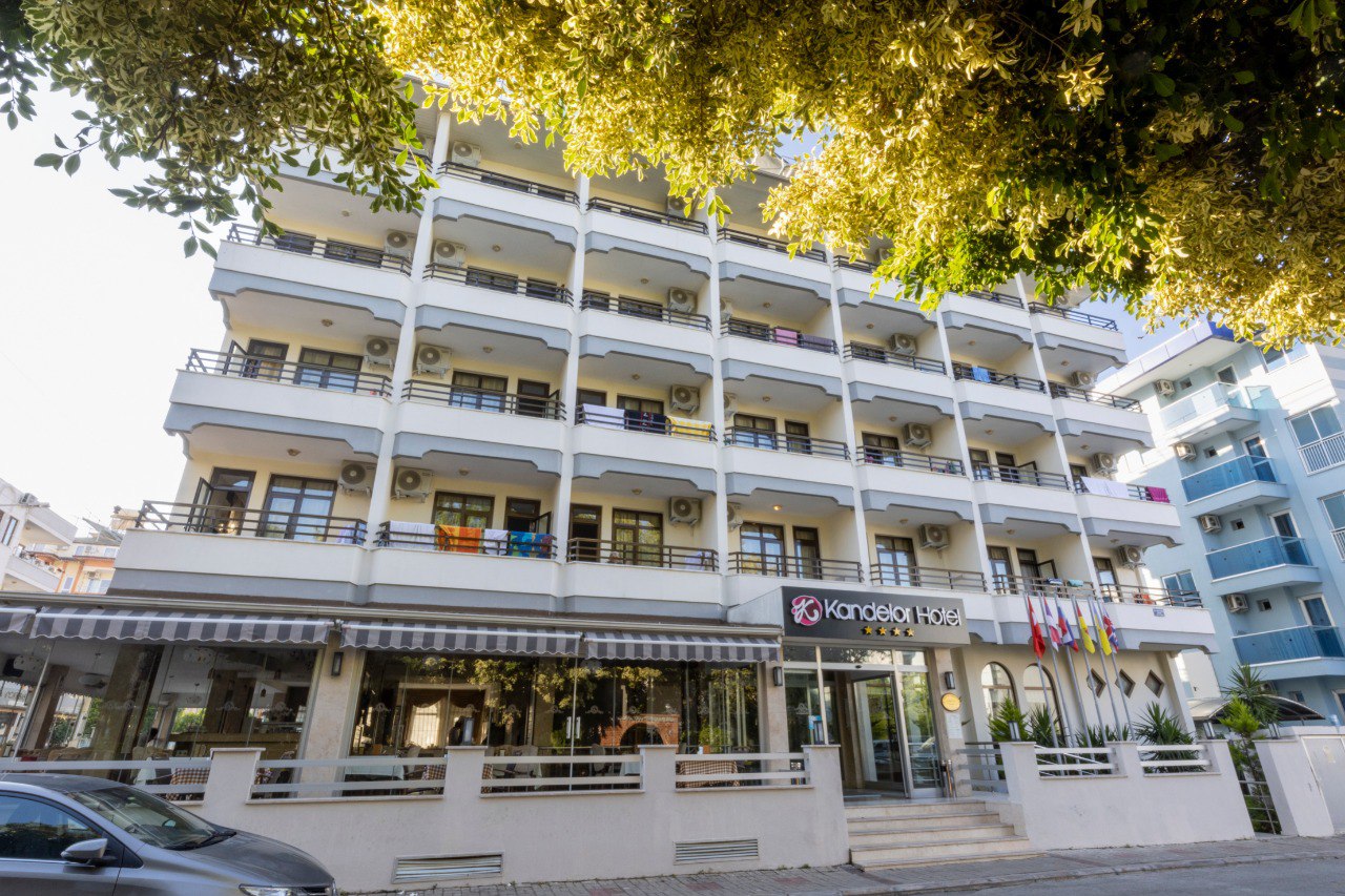 Kandelor Hotel 5