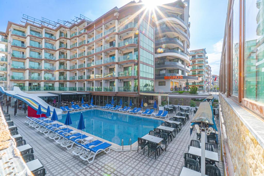 Grand Barhan Hotel 6