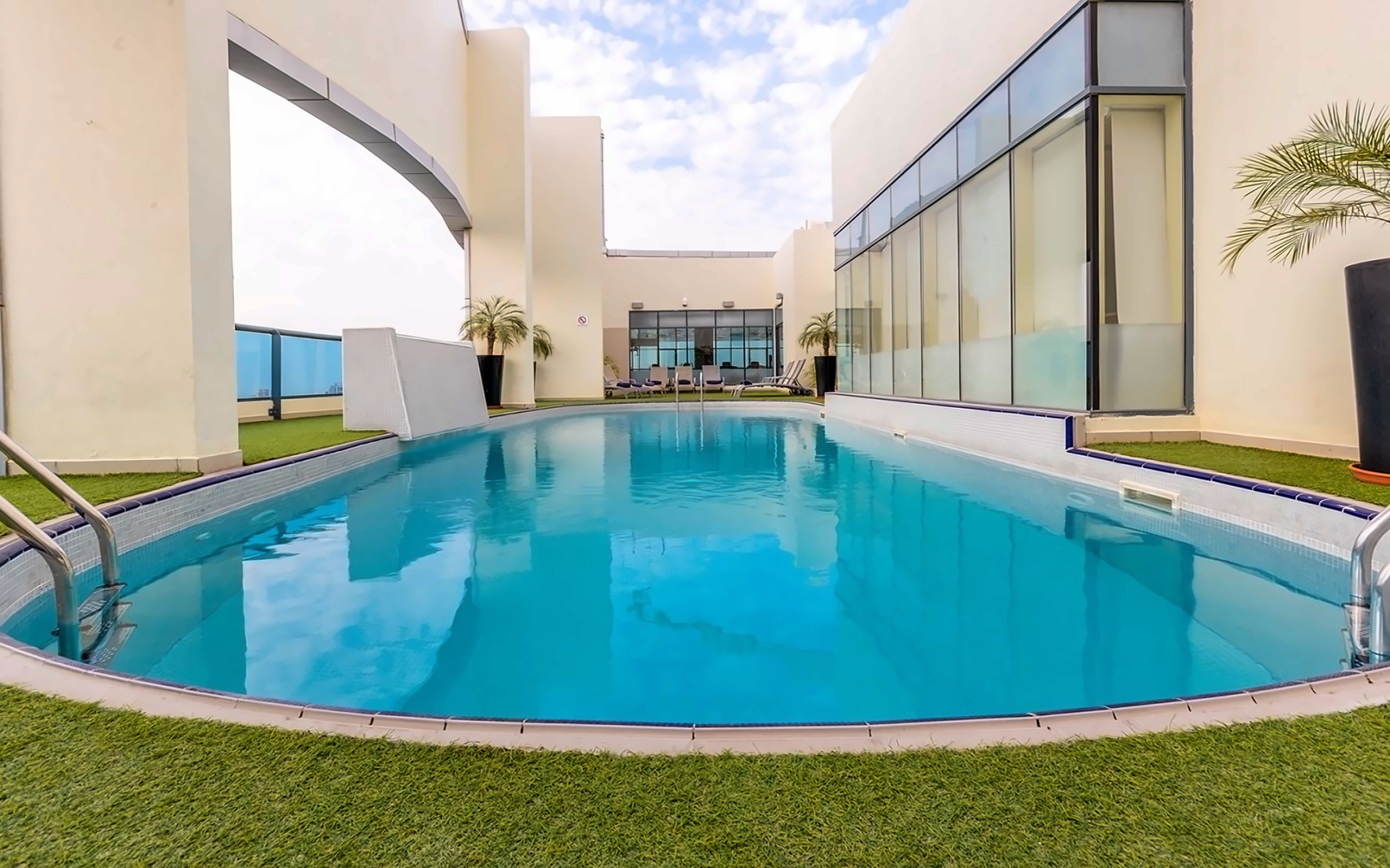 First Central Hotel Suites 6