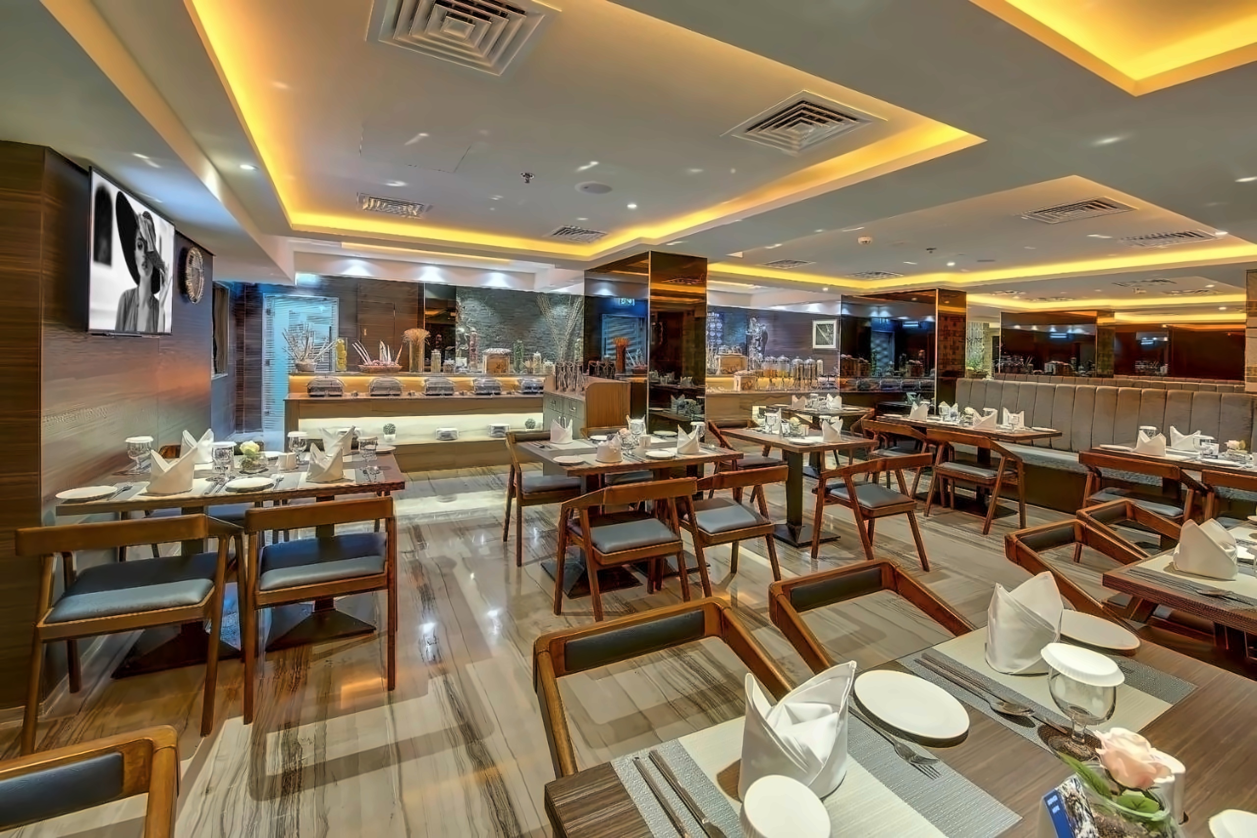 Omega Hotel Dubai 6