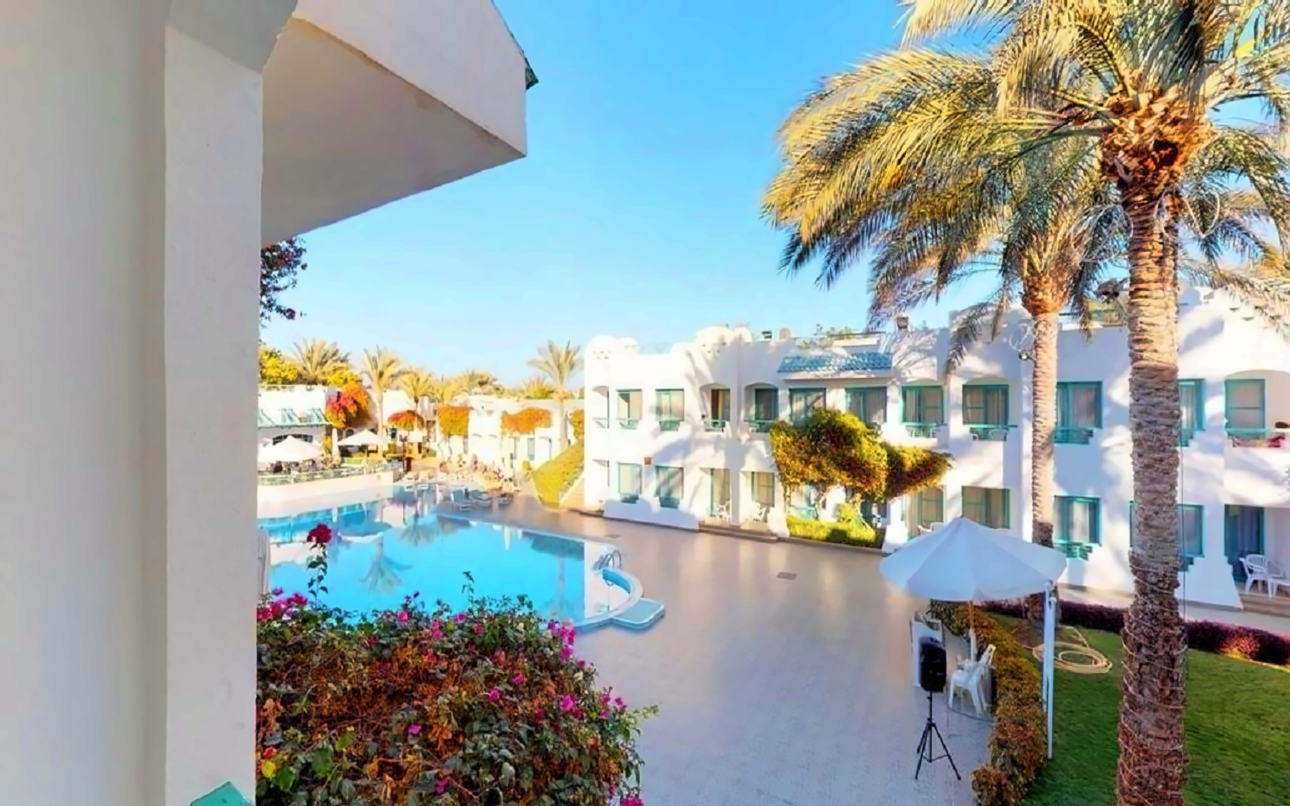Falcon Hills 3