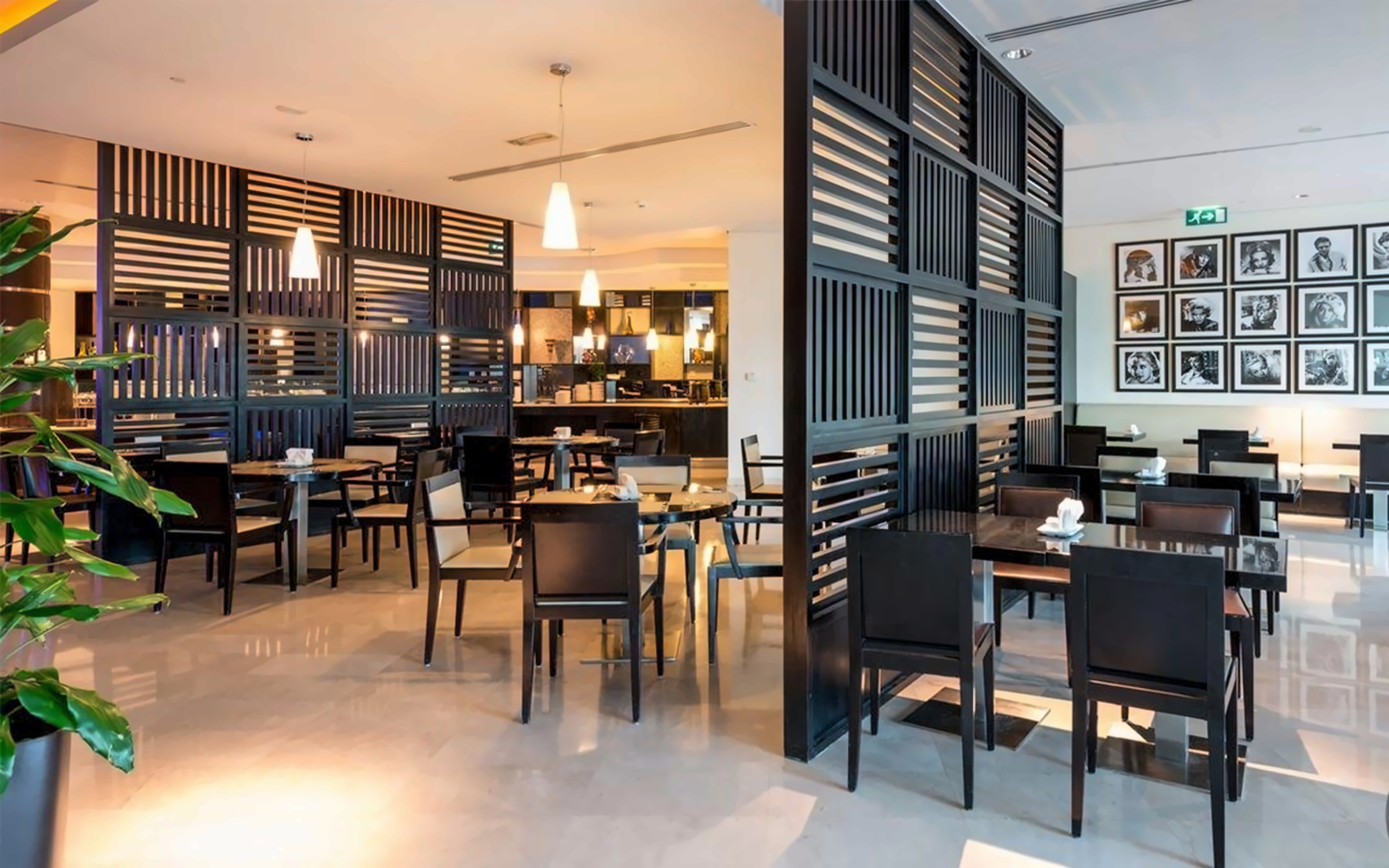 Holiday Inn Express Dubai Airport 3