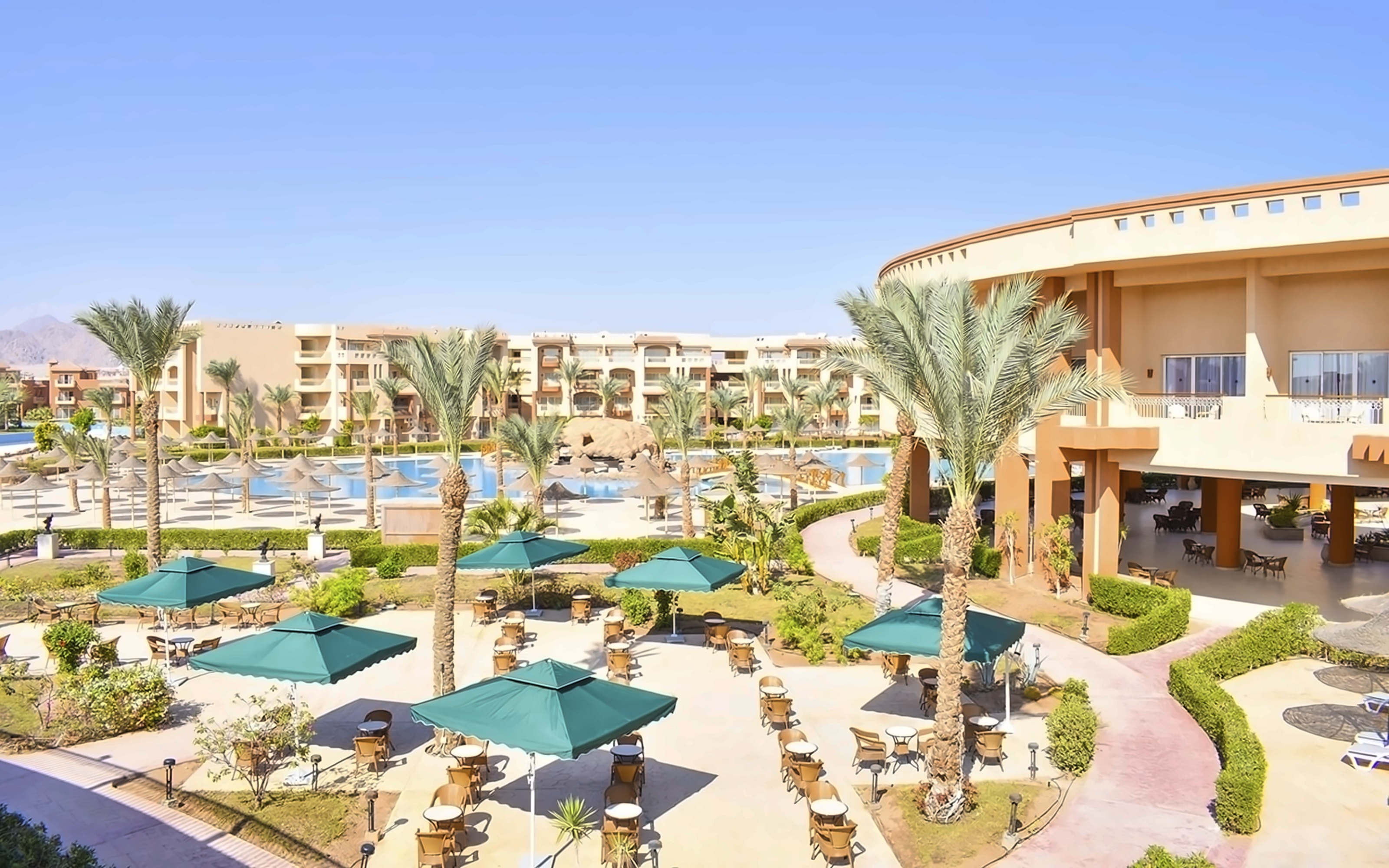 Parrotel Lagoon Resort 2